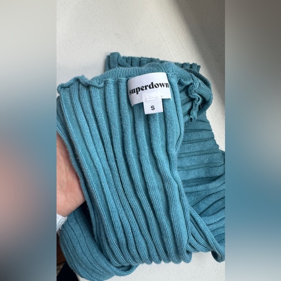 Revolve Superdown Blue Alora Top - Picture 3 of 4